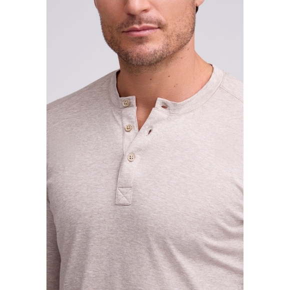 Raffi The Derek Henley Shirt Oat Cream - Picture 2 of 13